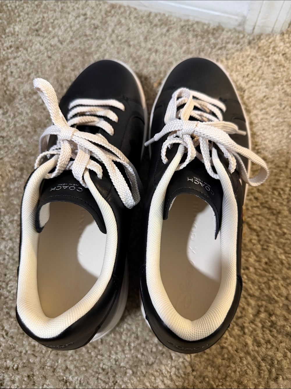 Disney X Coach High Line Sneaker
With Mickey Mouse size 9d - Picture 2 of 10
